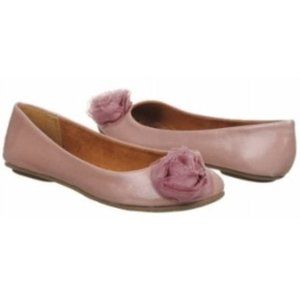UNLISTED Mauve Ballet Flats Size 9